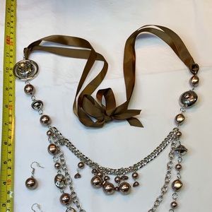 Paparazzi necklace set